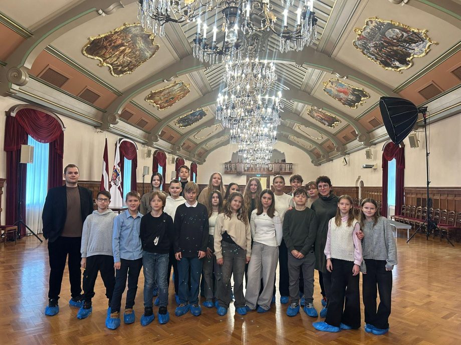 6.b klase ekskursijā Rīgas pilī. 16.10.2025.