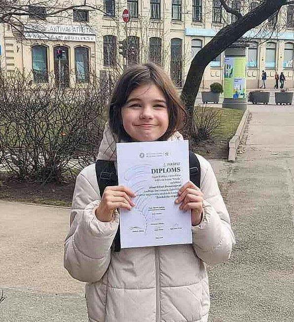 Anekdošu stāstnieku konkurss “Anekdošu virpulis”.