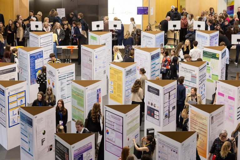 Skolēnu 50. zinātniskās pētniecības darbu valsts konference